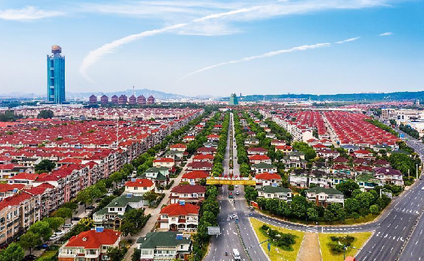 刘强东的光明村，还有人记得江苏华西村吗？光明村这个名字不错，它在江苏宿迁市，