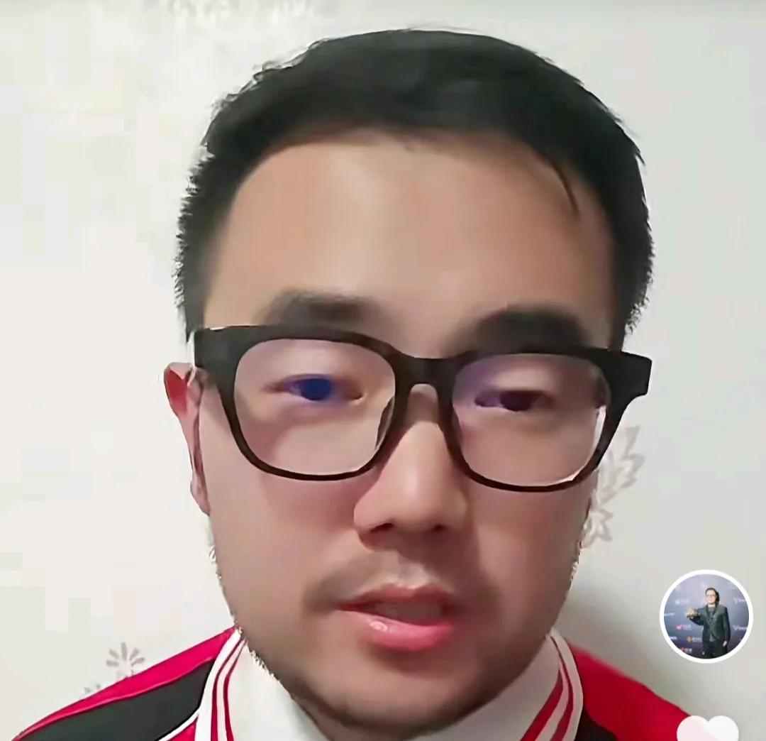 媒体人潘伟力透露，前国脚郜林之前做过青训，但有一点让他非常心寒！他在直播时表示