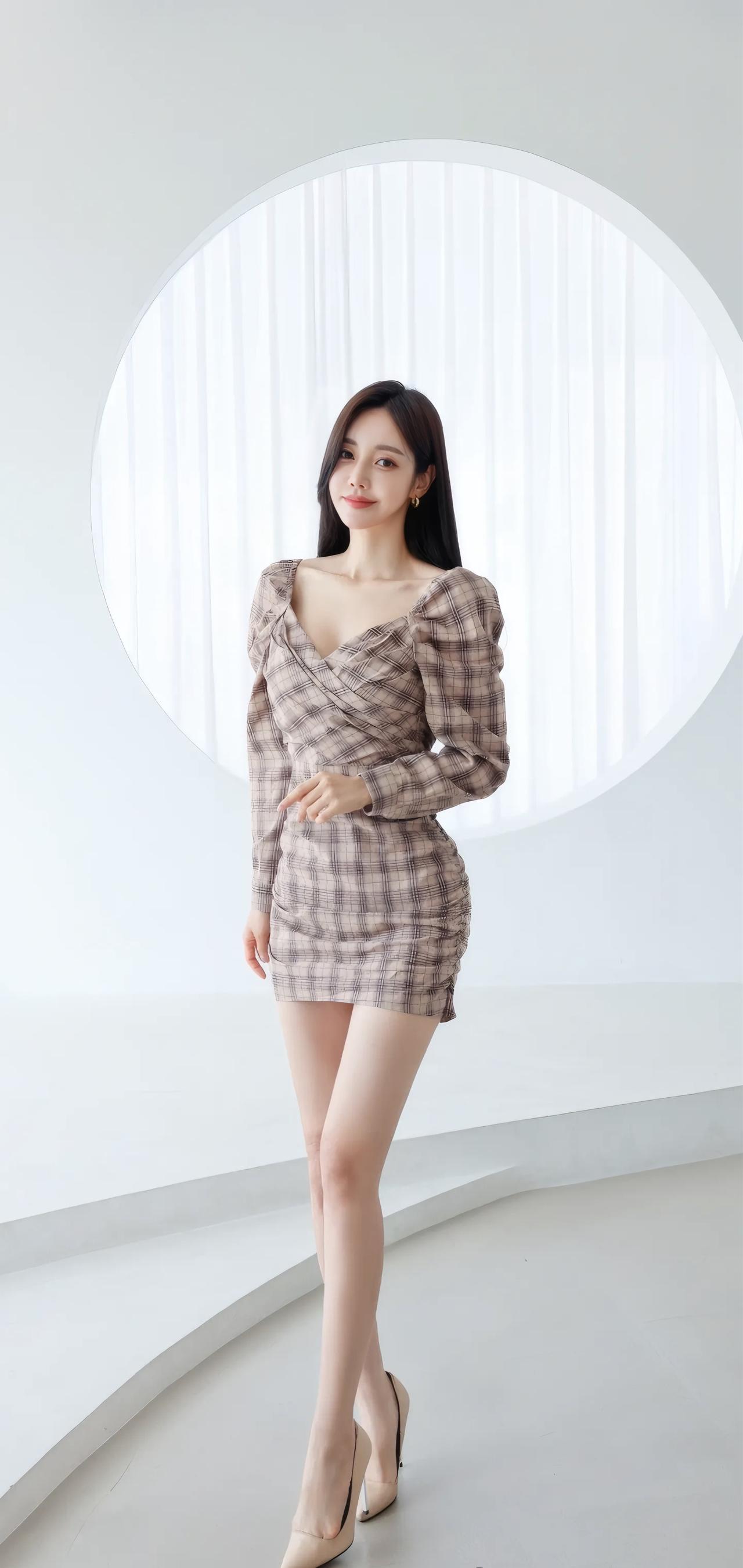 优雅格纹连衣裙，轻松展现时尚魅力！👗💃