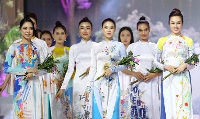 与中国失联300年后，这群忘记汉语的明朝后裔正重新找回华夏根脉三百多年前，明