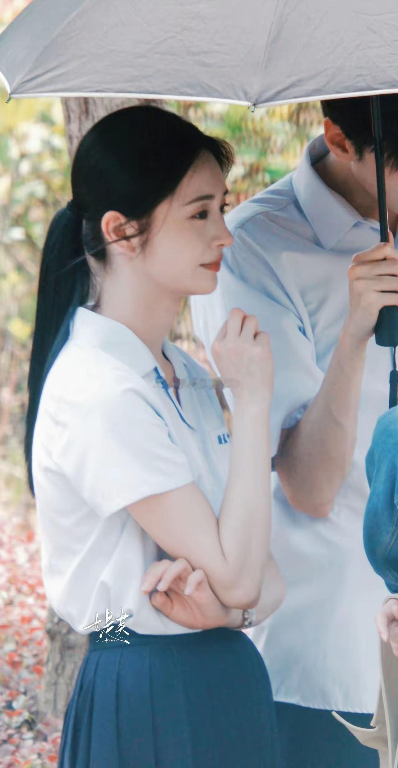 盘点花🌸在拍剧路透1.白鹿《开到荼蘼》2.周也《潮热雨季未解之谜》3.王玉雯《
