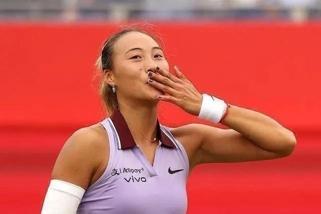 赢麻了！郑钦文豪夺410万、6连胜，世界排名飙升至第28位北京时间10月11