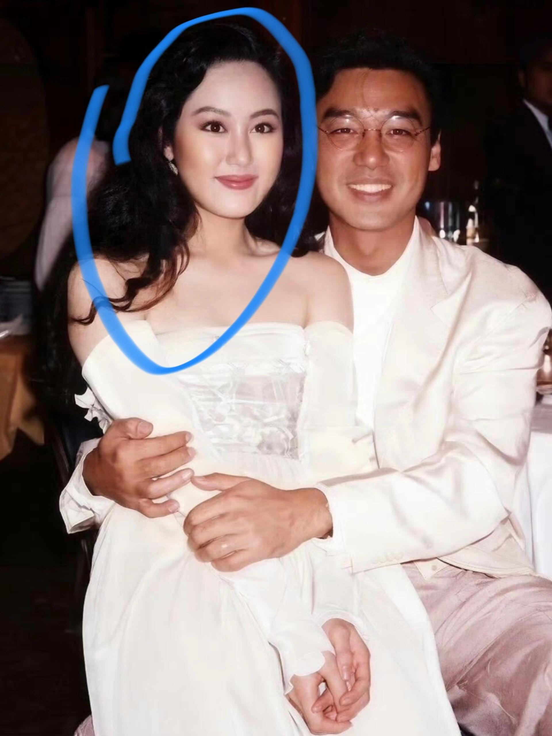 好一朵娇憨的人间富贵花