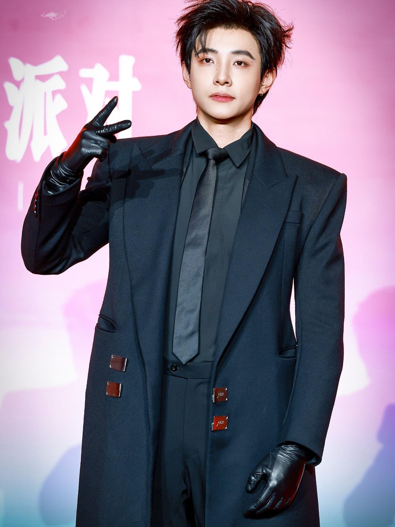 短剧演员当红派对红毯造型女演员:王小亿、岳雨婷、王格格、王云云、张晋宜、余茵、郭