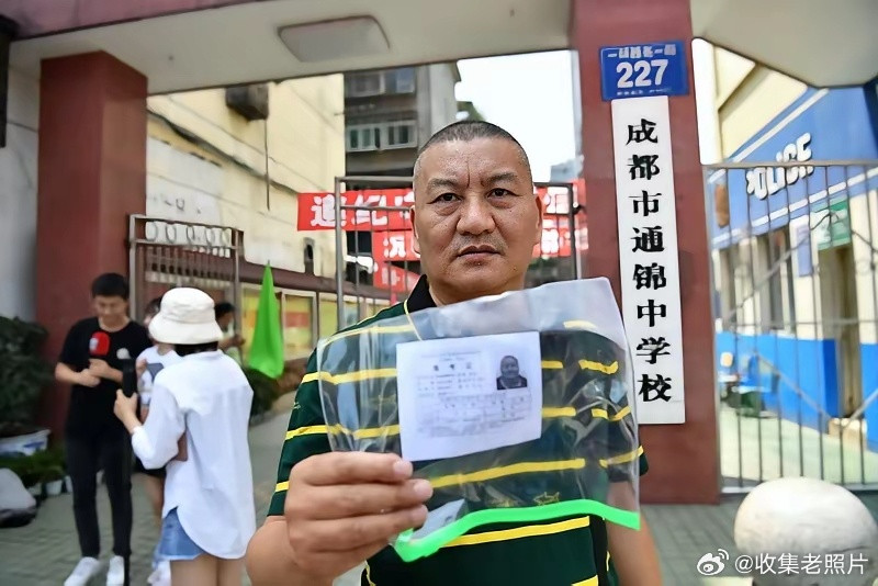 2026年，重庆梁实将参加人生第30次高考。不懂就问，他这算浪费公共资源吗？