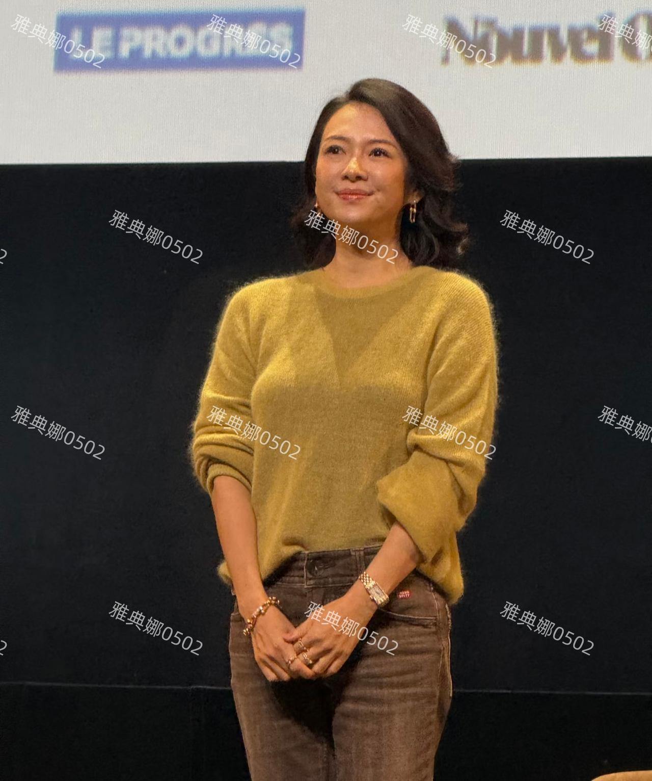 章子怡自从离婚以后，变化最大的不仅是她的脸还有眼神。以前章子怡不管出席什么场