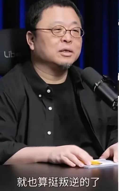 今晚，中国电信董事长估计要失眠了，​惹谁都可以，偏偏惹了最叛逆的罗永浩！
