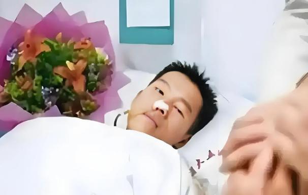 2005年8月4日，南宁瑞康医院楼下传来一声闷响。25岁的韦兆安从19楼坠落，当