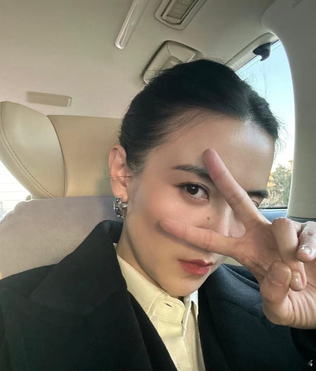 如果你知道宋佳叫我宝贝救命！现在满脑子都是这两个字在循环，宋佳的声音也太苏了吧