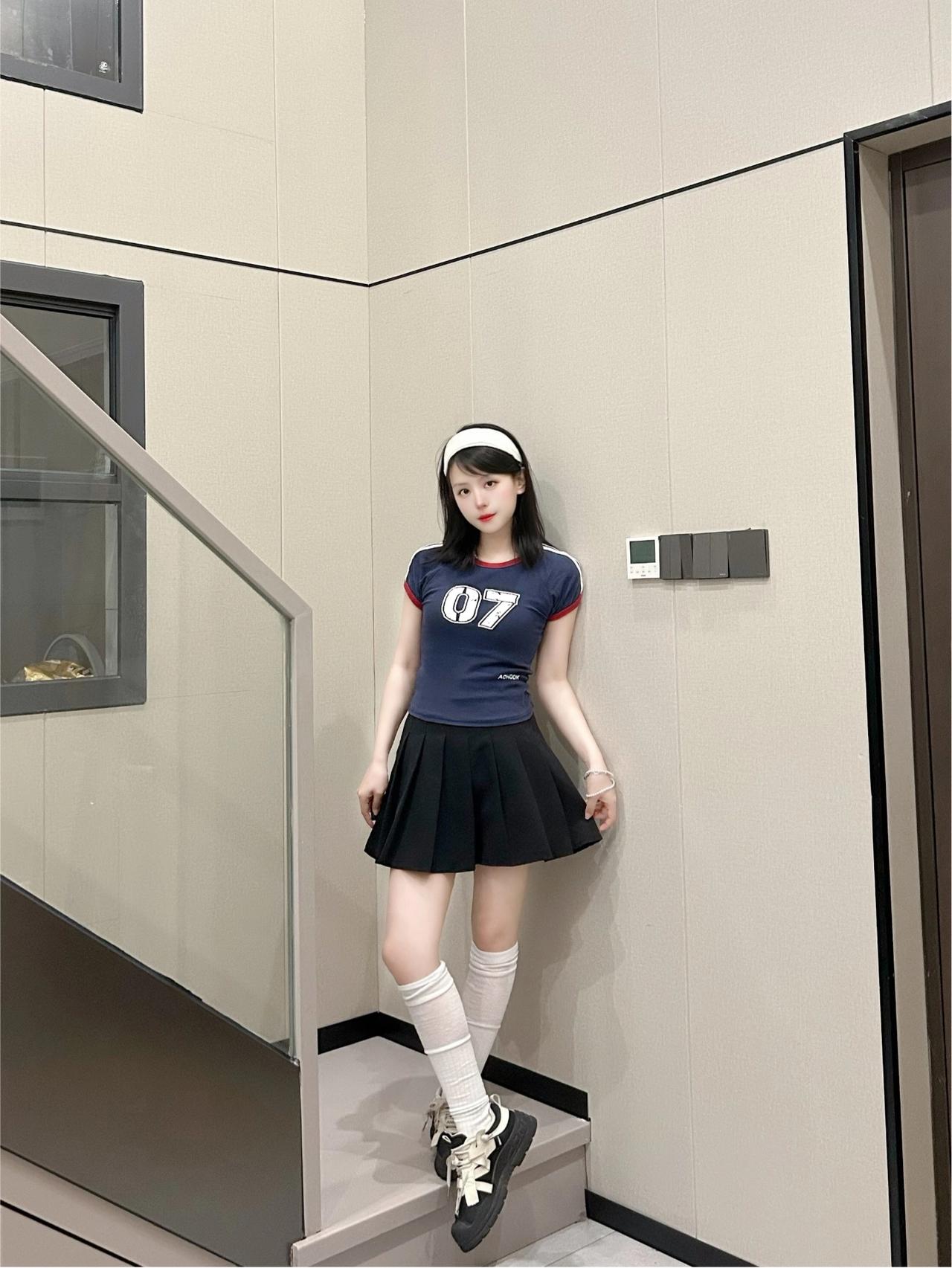 女生如何穿搭看起来时尚更有品味呢