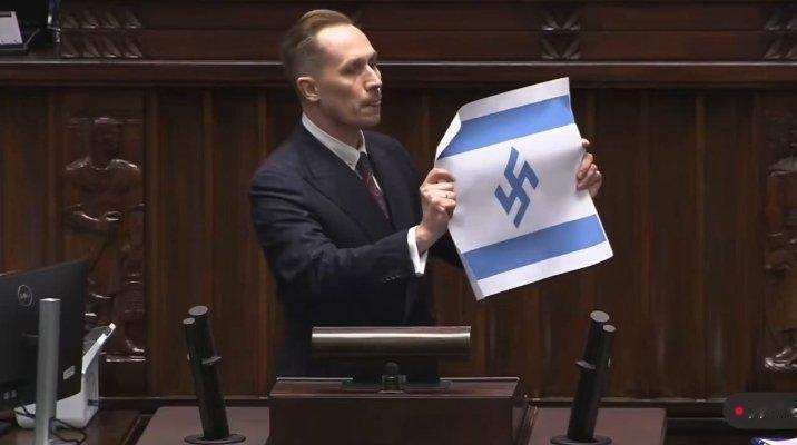 波兰议会爆了！议员把以色列国旗六芒星换成卐字，直言以色列就是新第三帝国 波兰