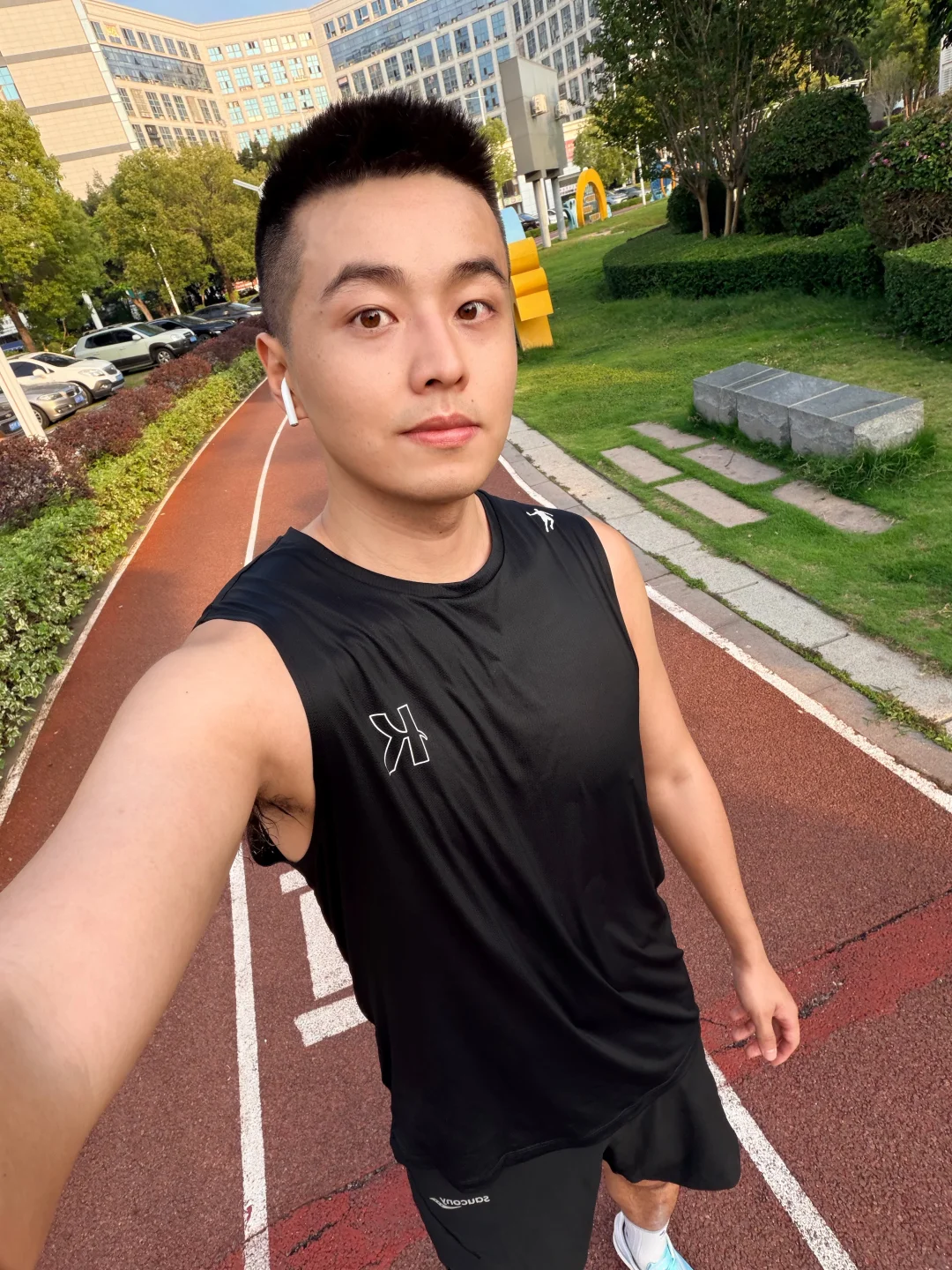 10公里跑完，腿有自己的想法