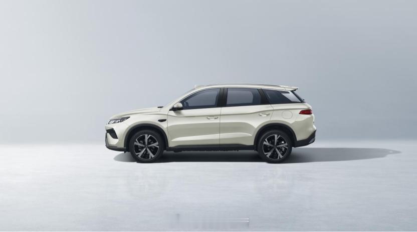 五位数单位价格就能买台220km纯电续航的插混SUV了？这波比亚迪宋ProDM