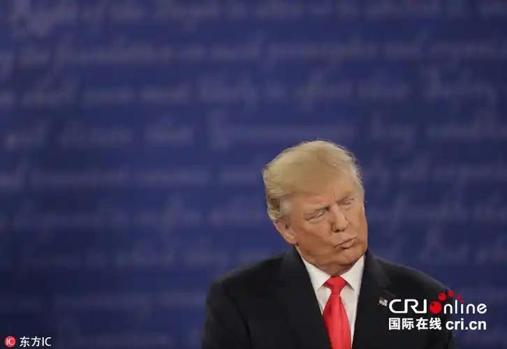 太反常了！ 美国突然宣布了。 特朗普这波带着史上最大代表团奔赴达沃斯的操