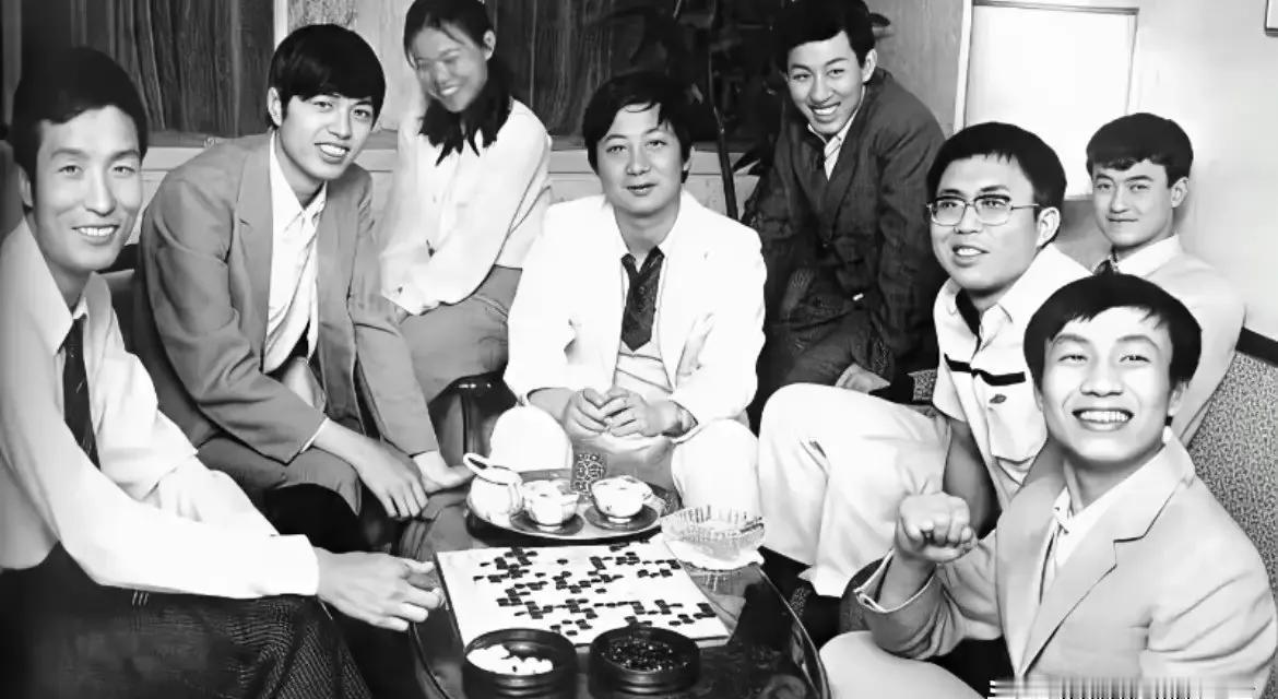 聂卫平棋圣仙去，马晓春虽未去现场吊唁，但发了篇小文评价到场的曹大元、刘小光，曹大