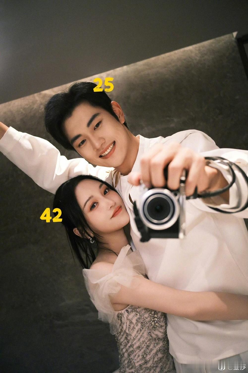 42岁的金莎找了个25岁的男朋友，还要结婚了。我35岁，该找多大的？金莎8