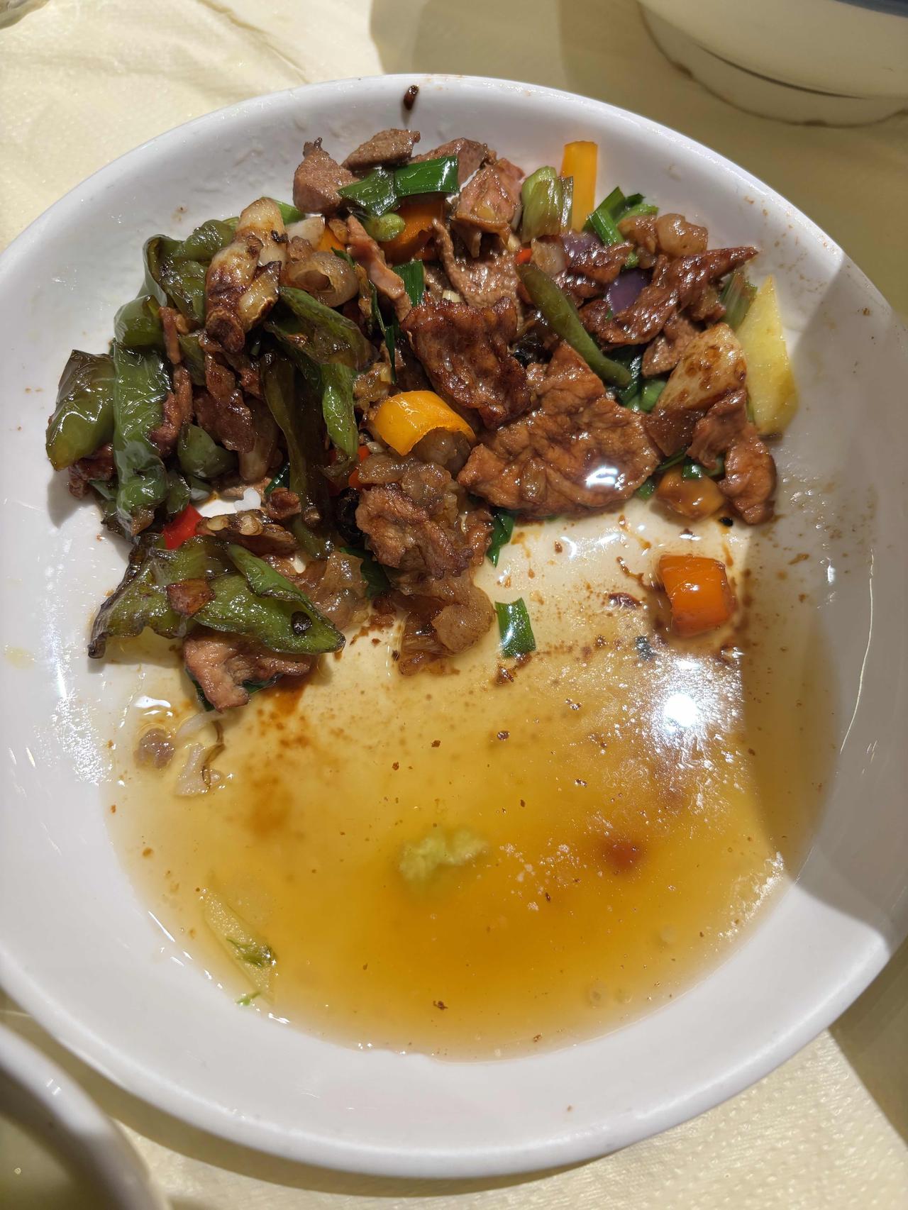 为什么在家里做的菜，就是没有饭店的味道？是厨艺不行？是调料不够？还是火候不行？其