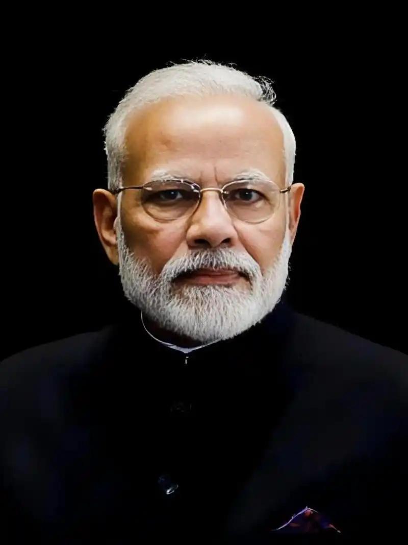 印度不缺尿素，卖给美欧做炸药了。和大米一样，出口创汇，饿死人不够用了，就找俄罗