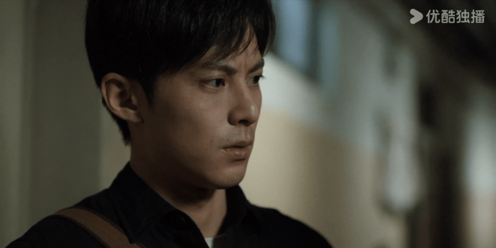 黑夜告白开播👖你能不能多更新点，真的完全看不够啊，尤其是当看到王鹤棣和潘粤明两