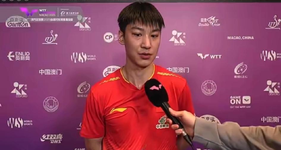 横扫张本智和，赛后薛飞：出乎意料。替补奥恰洛夫出战澳门站比赛的薛飞，以3-0