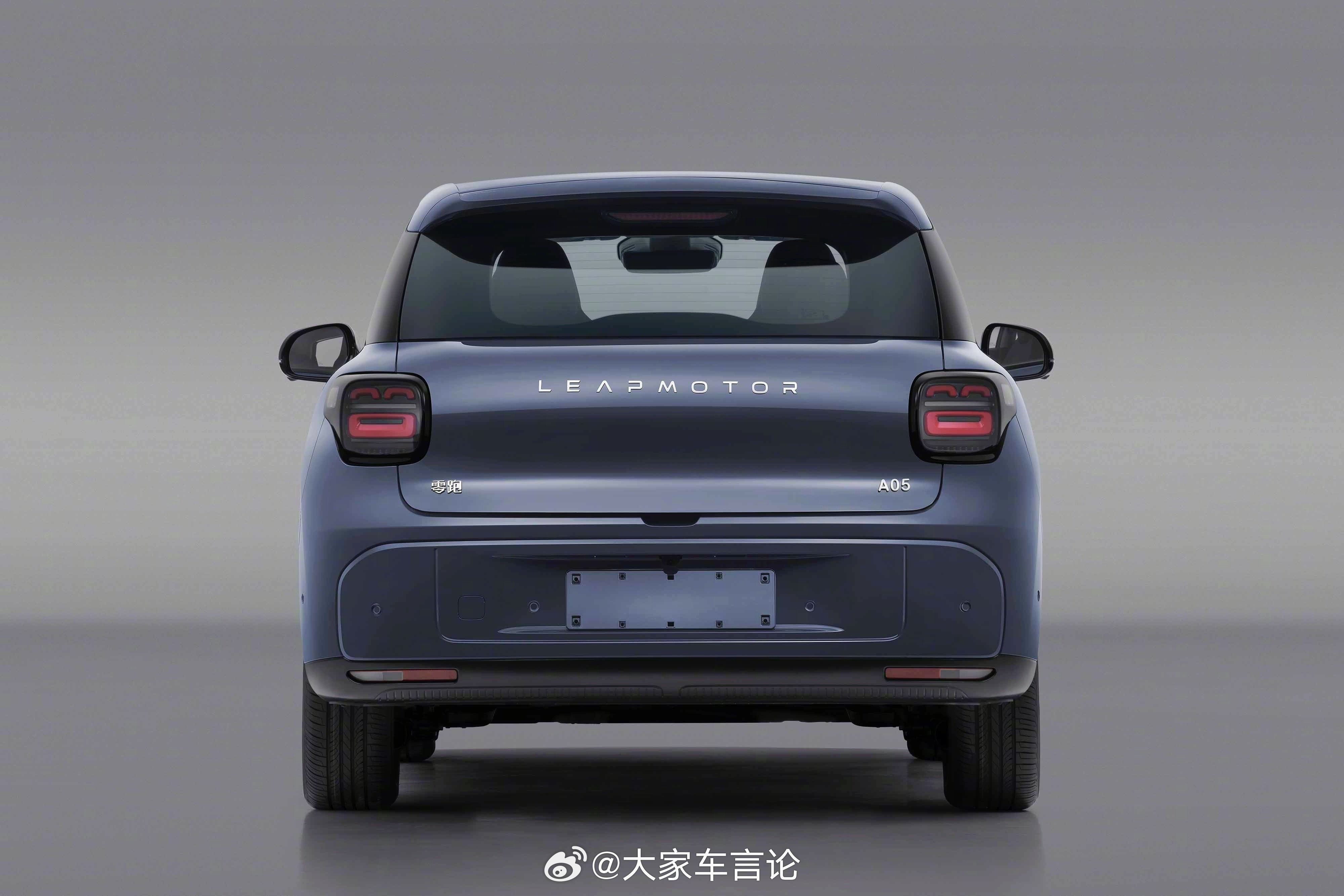 工信部公布第405批新车目录，零跑A05首登场。尺寸4200mmx180