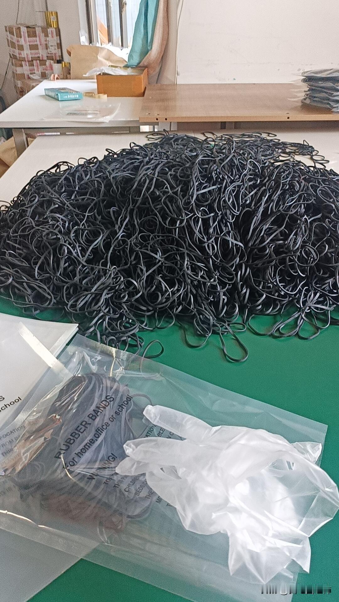 寒假工休息几分钟被辞退了昨天看到家附近招小时工，加了微信，说的时间灵活，就是把