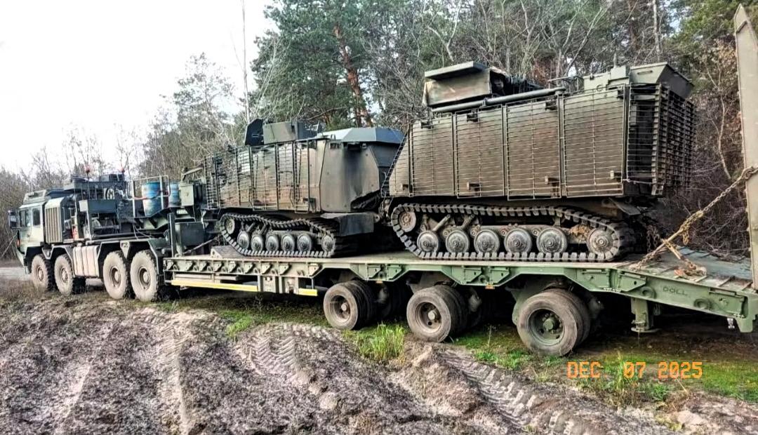 决战前夜，注定很刺激！西方各国的库存装甲车、火炮正源源不断运往乌克兰，与此同时，