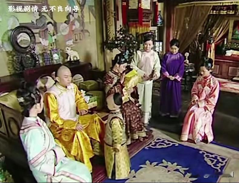 《少年天子》简直是回忆杀，全是熟面孔！邓超饰演顺治皇帝，那时他还是个小鲜肉，