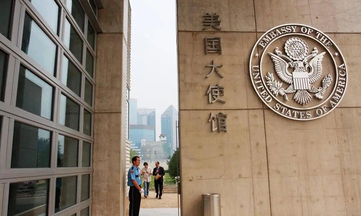 美使馆刚想炫耀14国围攻，结果中国反手就打出一个3:2！7月13日，美国驻华