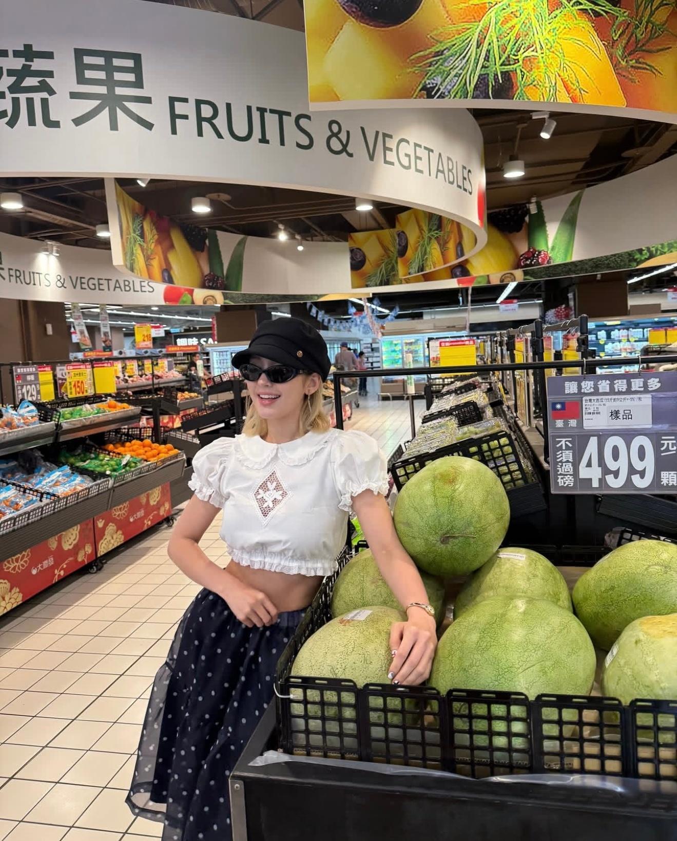 somisomi辣妹近期生活照又辣又可爱的🥰​​​