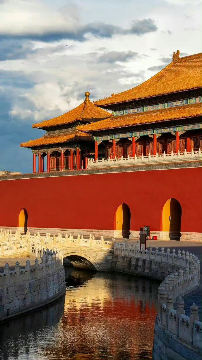 一道宫墙，几许朱红！故宫博物院！