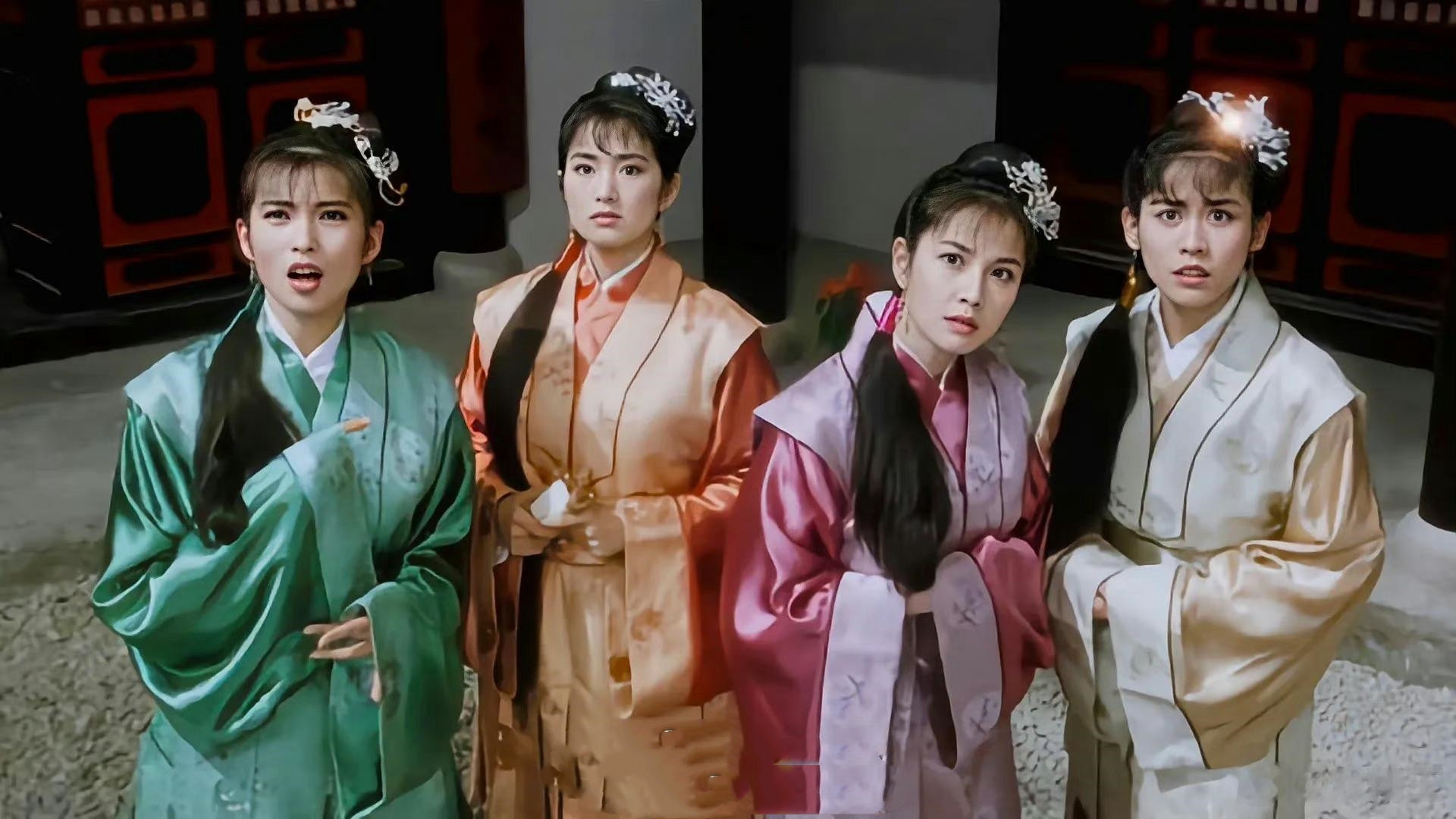 周星驰啥眼神，为什么看上的是秋香