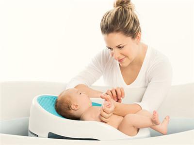 母乳放冰箱还能给宝宝吃吗?