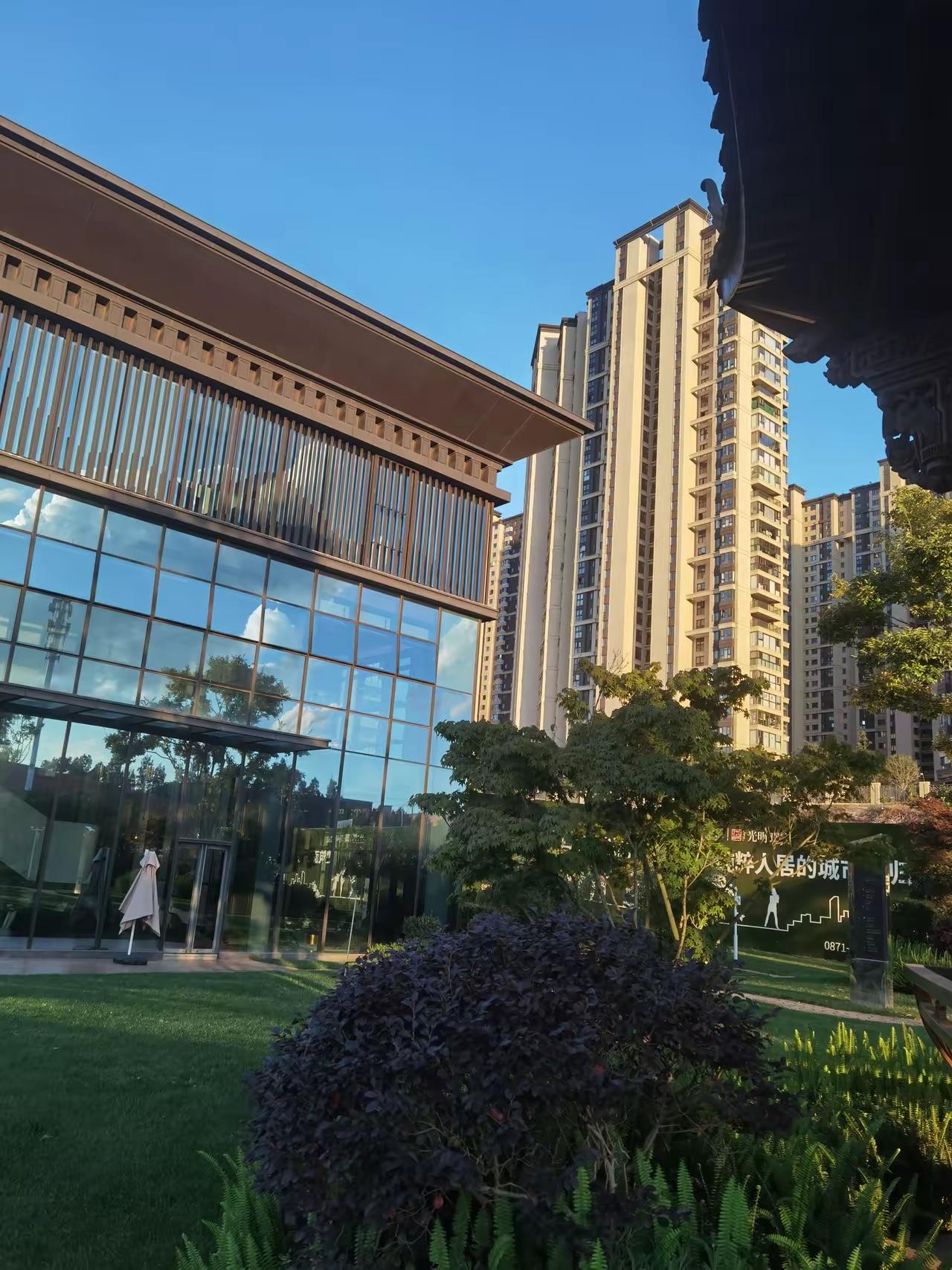 值得所有子女深思的一段话：“人性最大的讽刺：10万给儿女眼都不眨，1万给父