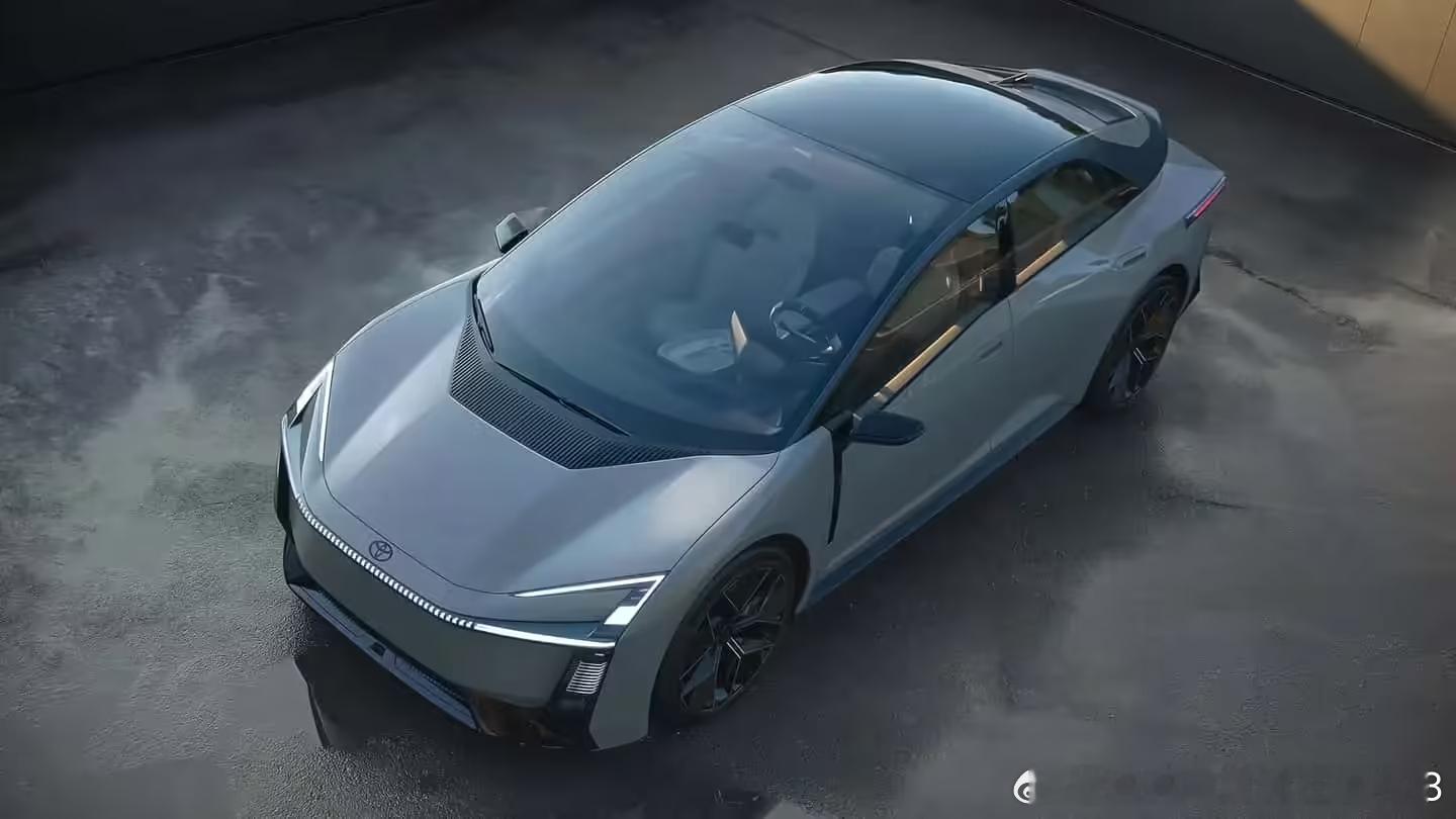 三大妈真的不再是三大妈了，至少未来造型不大妈[doge]卡罗拉​​​