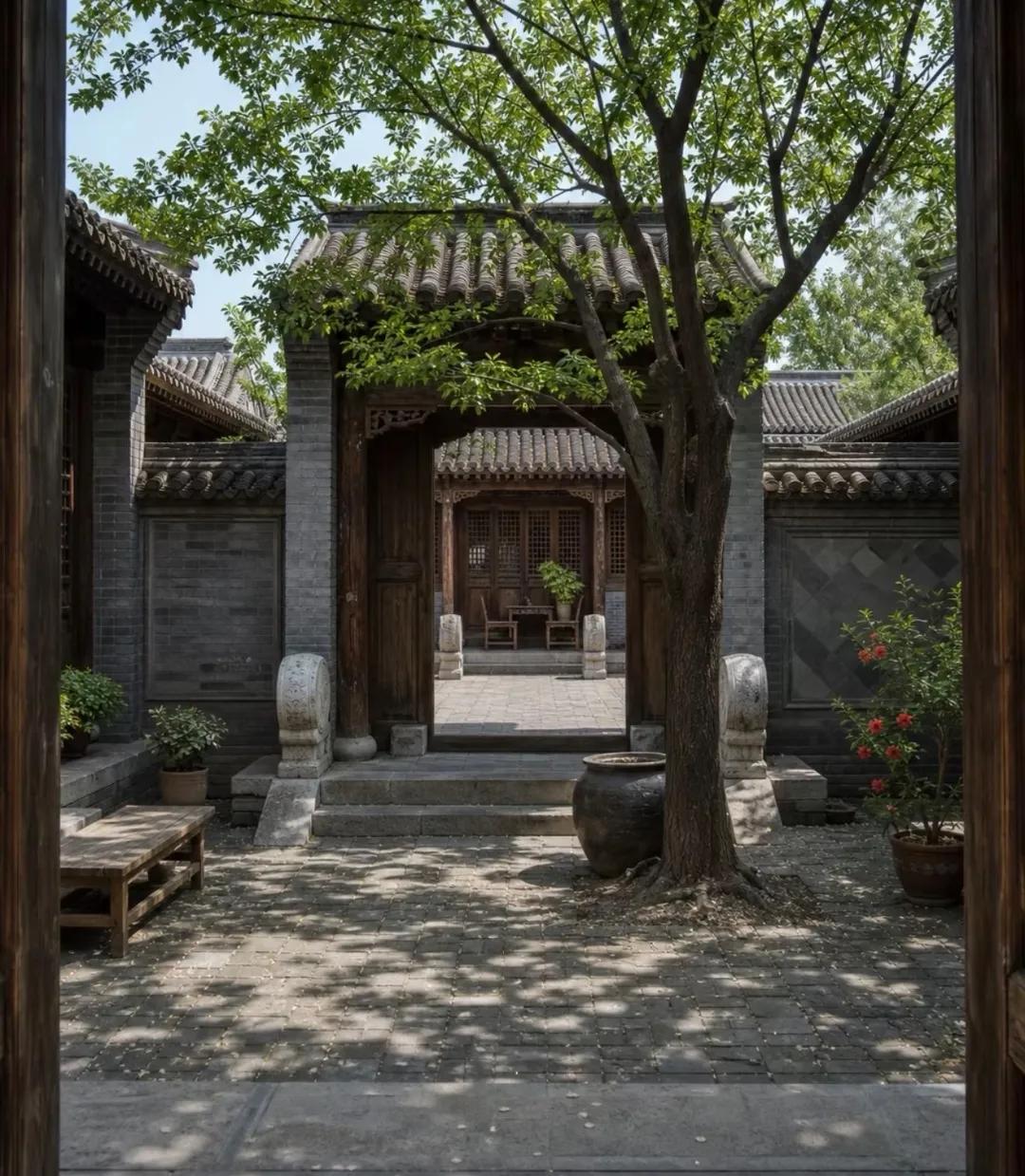 这样的庭院是我梦寐以求的，如果我有一个这样的院子，我做梦就会笑醒。不用爬楼梯，