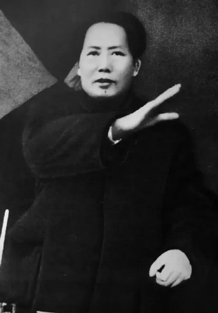 剖明霸贼纸老虎，点破尘寰谁无敌！