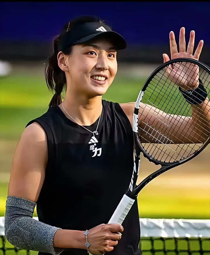大家发现没，WTA500巴特洪堡站女单四强对阵出炉，中国金花王欣瑜对阵日本名将大