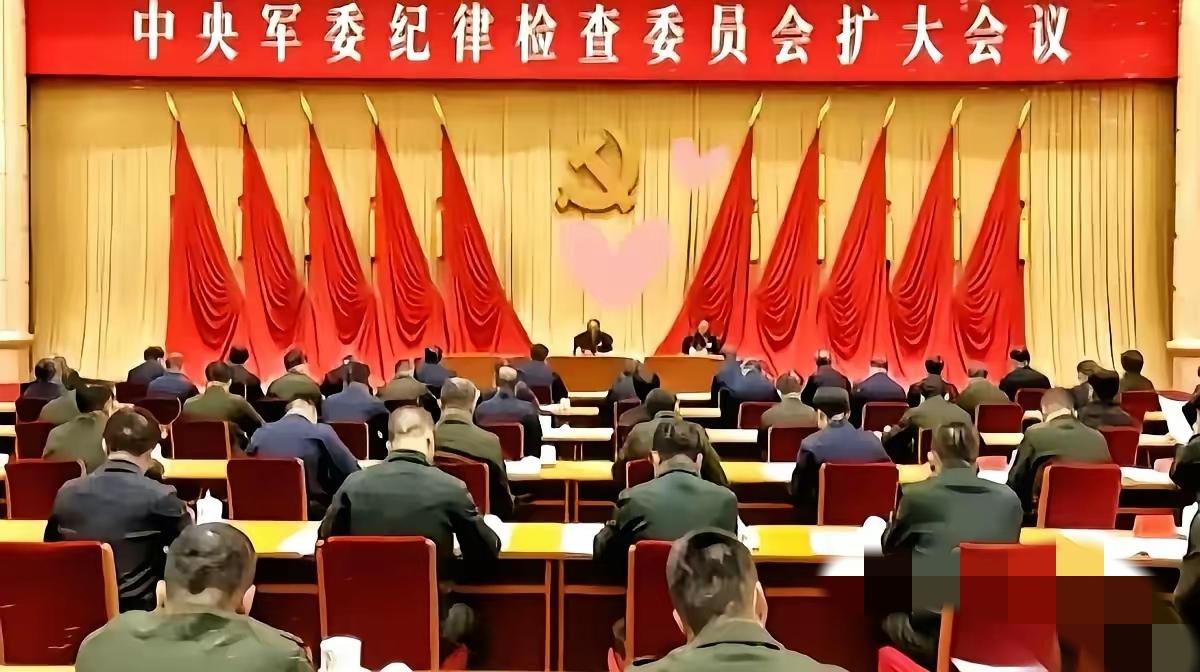 这次上面对军队动真格的刮骨反腐，咱老百姓看了，心里那叫一个敞亮痛快！部队是咱国家