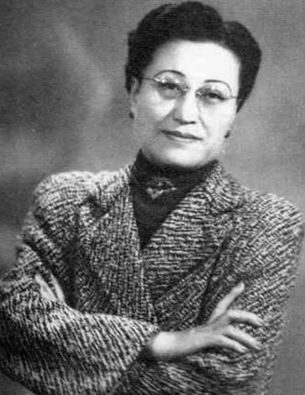 1961年，周总理在西花厅会见了蒋介石的前妻陈洁如，对方开口第一句话，就是哀求：