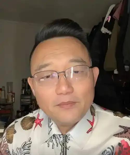 德云社传出不一样声音，李鹤彪刘哲出来怼人，郑好却持不同的意见人善被人欺，马善被