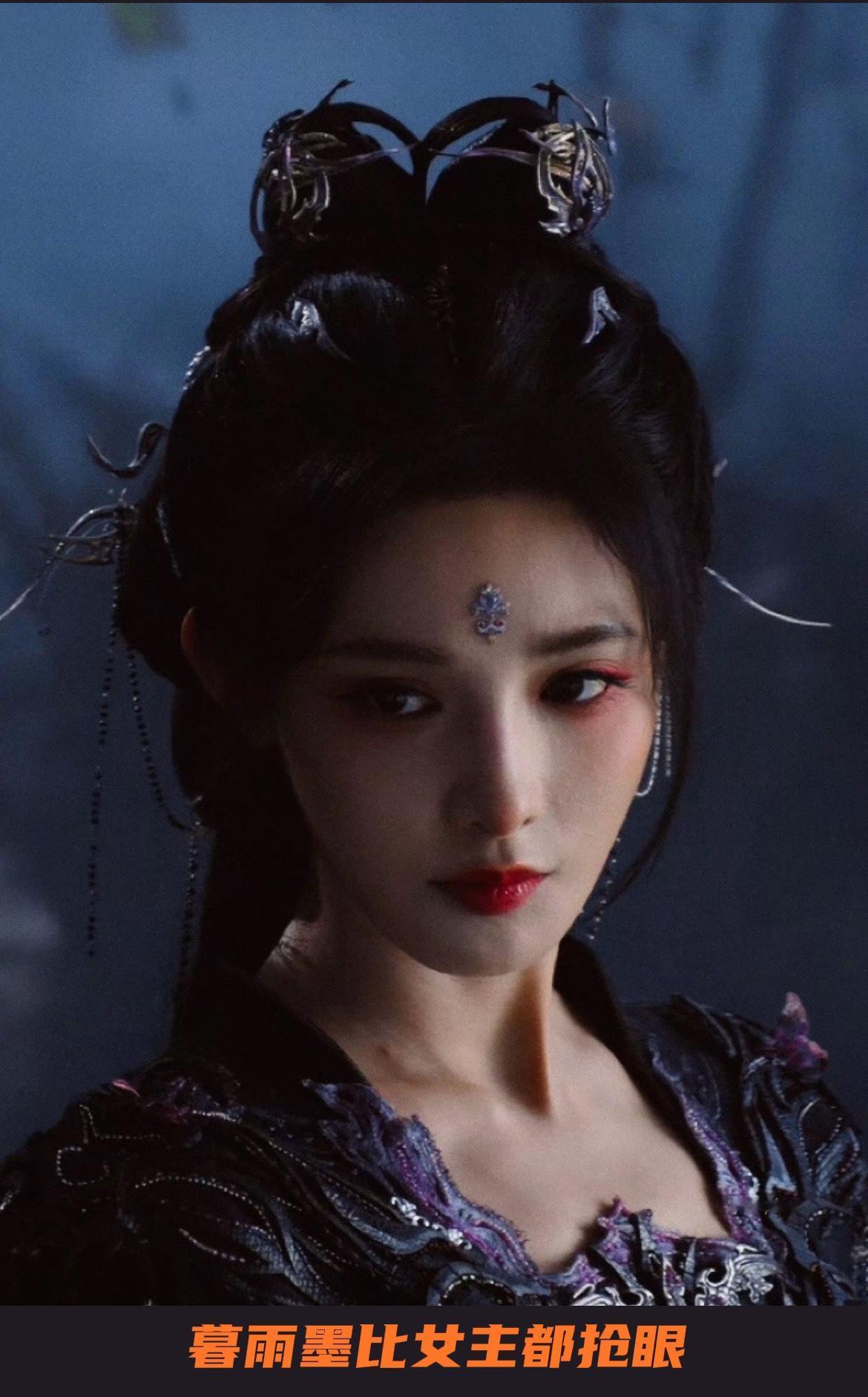 刚刚看完由龚俊、常华森主演的古装热播剧《暗河传》第二十八集，唐门之乱的尾声，我不