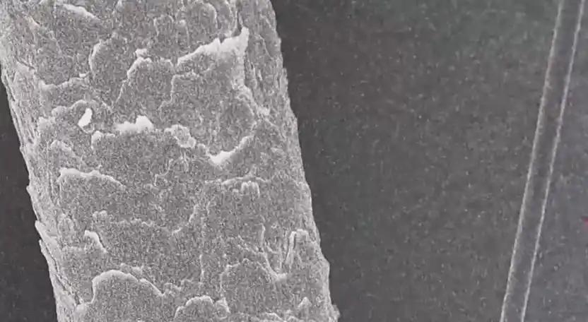 中国T1200碳纤维量产突破：轻如鸿毛硬如钢，撑起大国重器新脊梁！