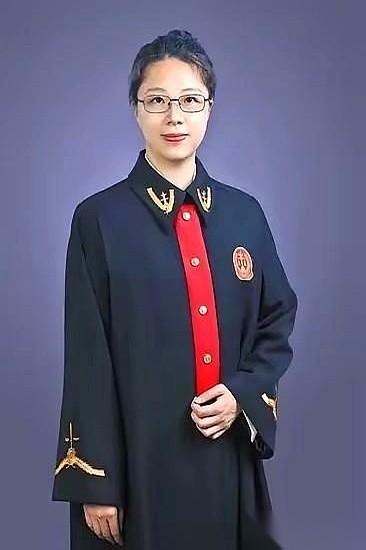 有人把老祖宗的祥云纹随便改了两笔，偷偷注册成商标，转头就到处告同行侵权要钱！更