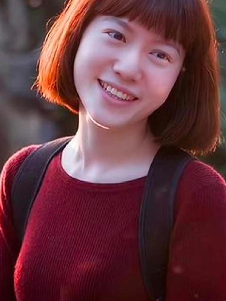 翁帆今年49岁，考虑到她还年轻，我猜测她可能以后会有这三个打算：1、领养一个孩