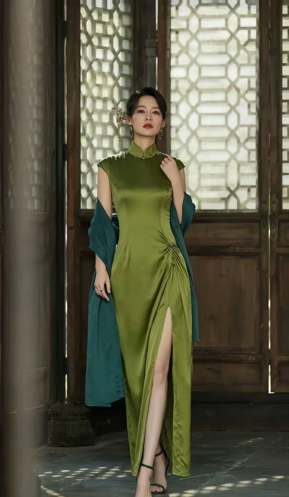 李沁，宋轶，王楚然，关晓彤，谁穿旗袍更有韵味？​​​​