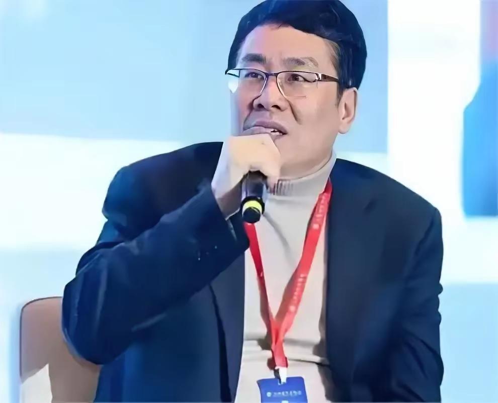 宗泽后不厚道，他是宗馥莉的亲三叔，哥哥去世了，他不扶持自己的亲侄女，还一再打压她
