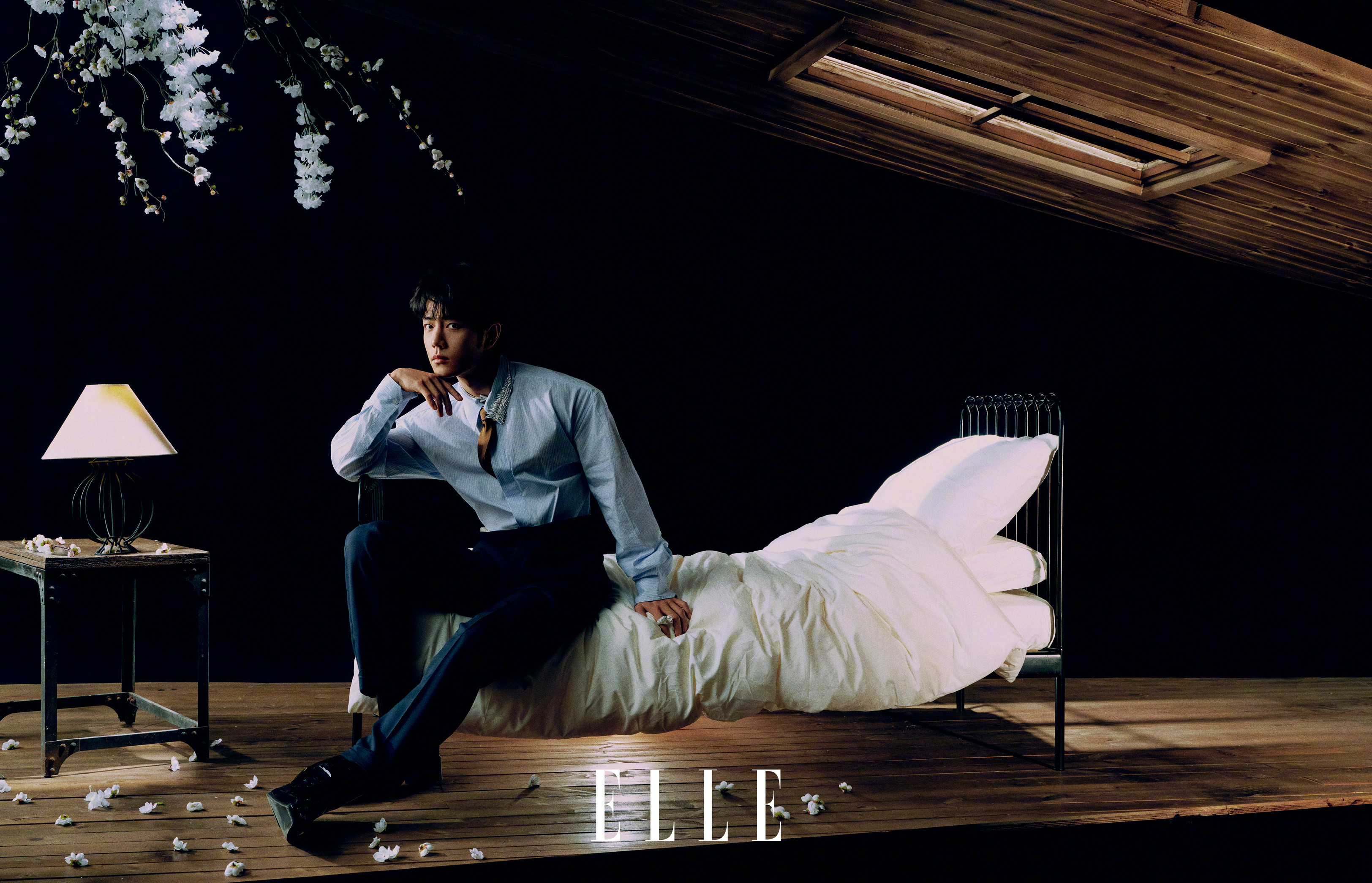 ❗❗❗白衬衫这组好喜欢～～～😍😍😍肖战杂志