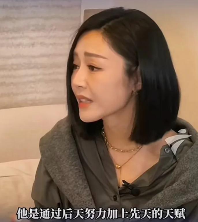 被一个内地演员的粤语惊到了。 卫诗雅在《空枪》专访中说，和金鸡影帝朱一龙搭戏