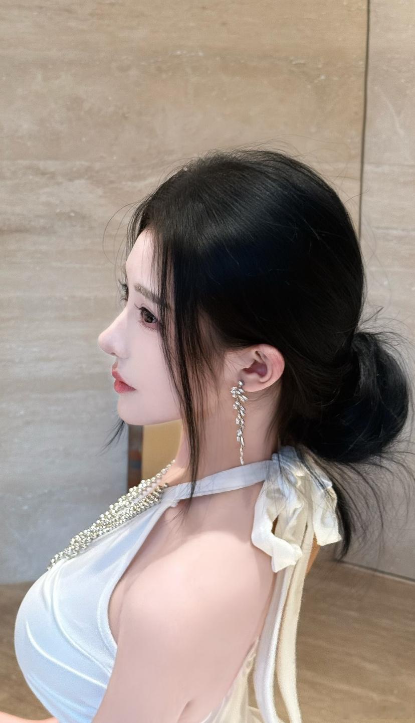 天天都是美美哒。